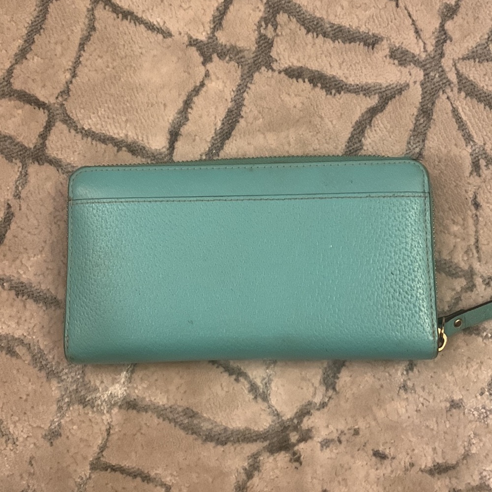 Kate Spade Wallet - Picture 2 of 3